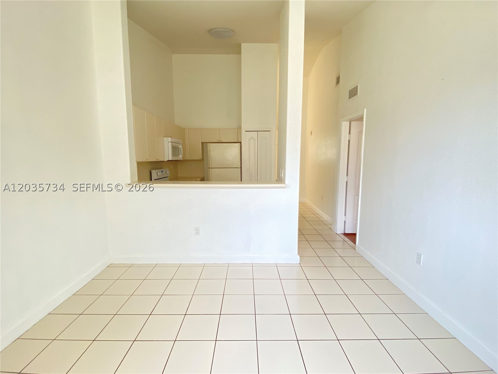 1658 Se 28th Ct 201 Property Photo 18