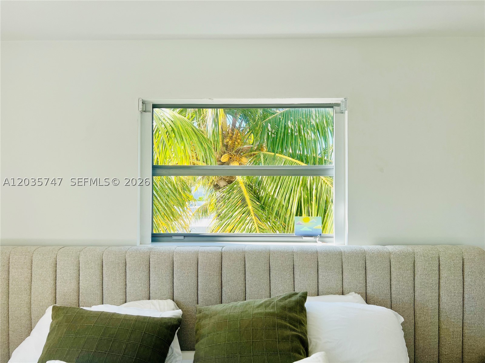 240 Collins Ave 4a Property Photo 8
