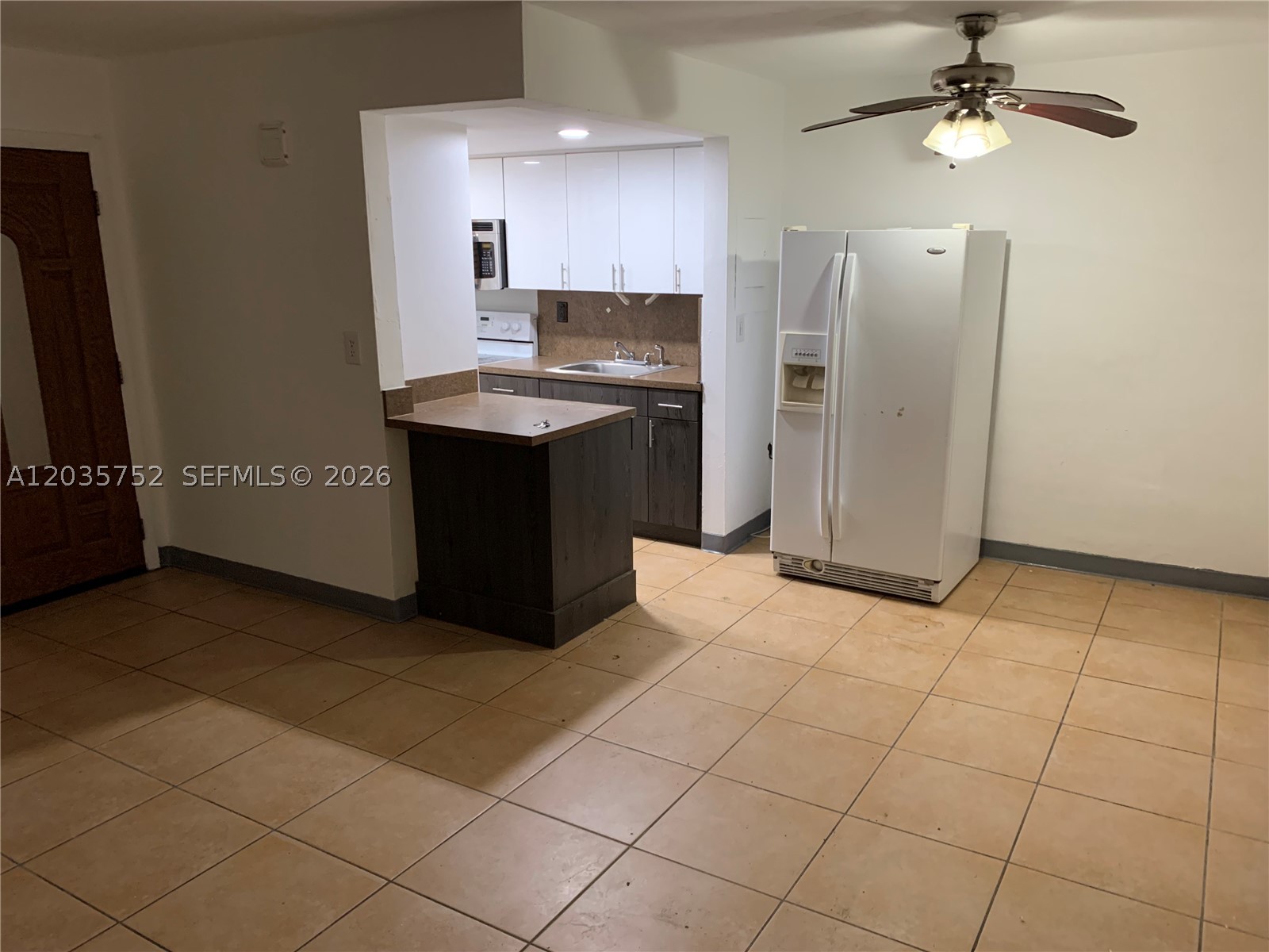 1851 Ne 168th St B10 Property Photo 2