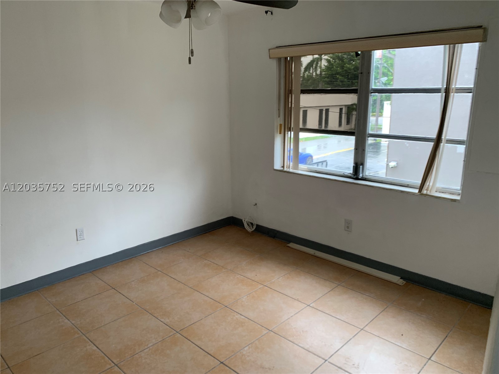 1851 Ne 168th St B10 Property Photo 6