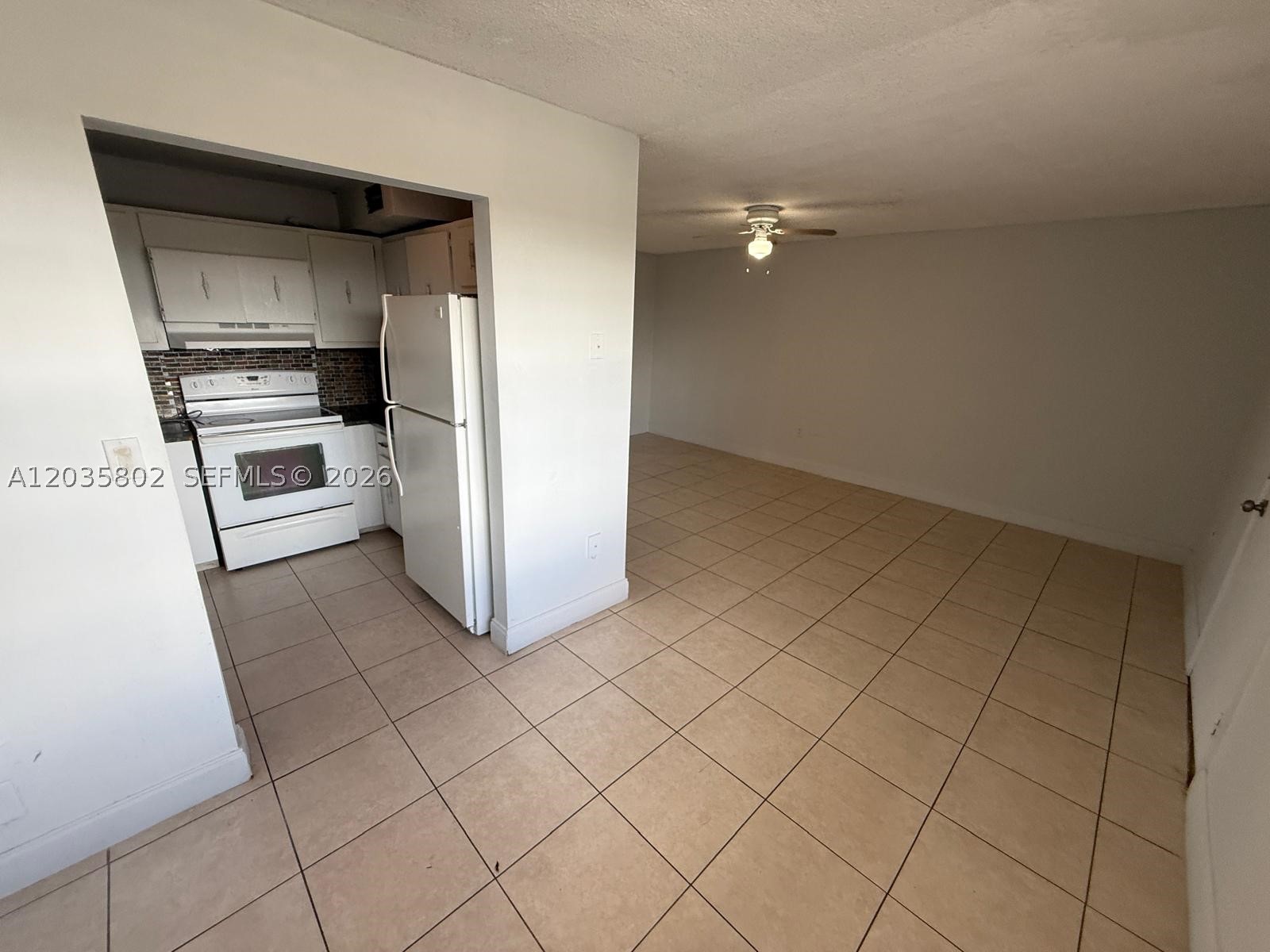 6675 W 4th Ave 402 Property Photo 1