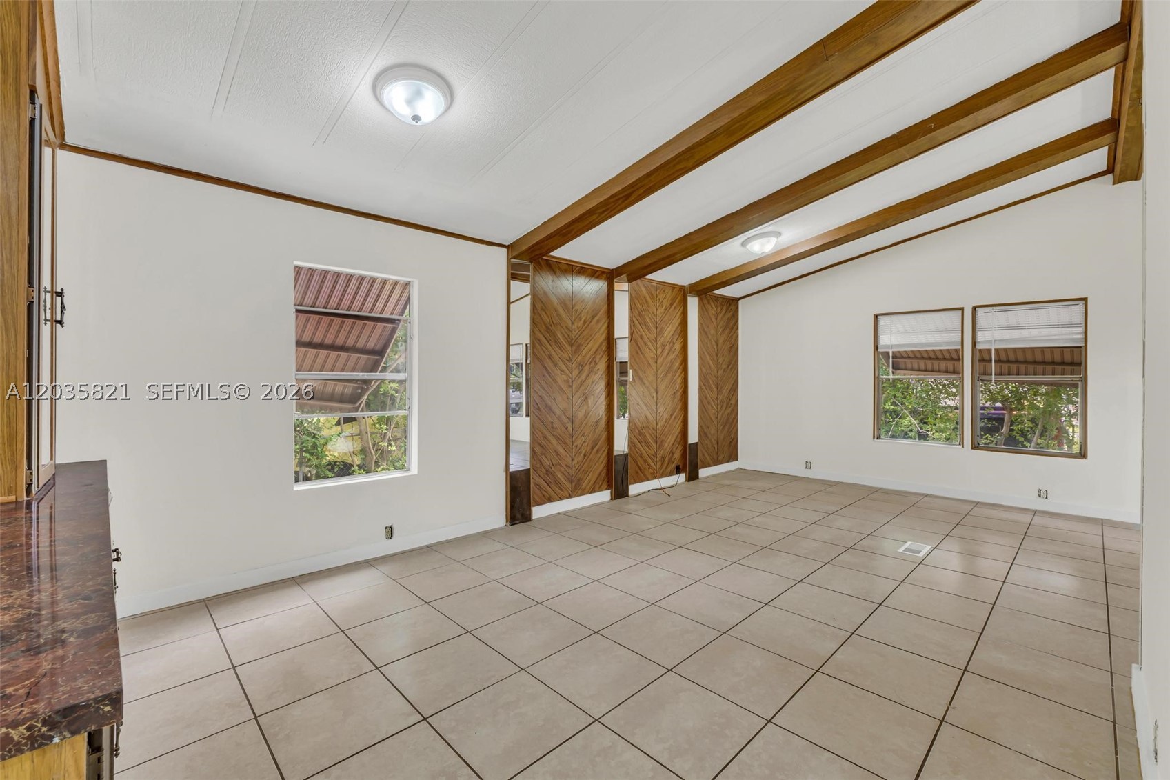 710 Nw 217th Way Property Photo 10