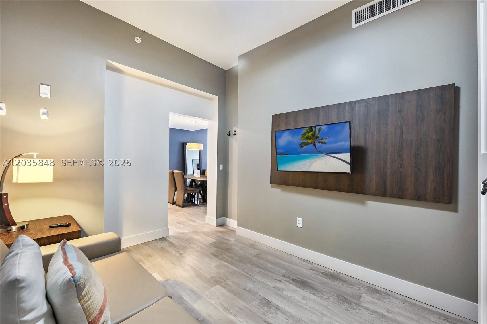 777 N Ocean Dr N516 Property Photo 11