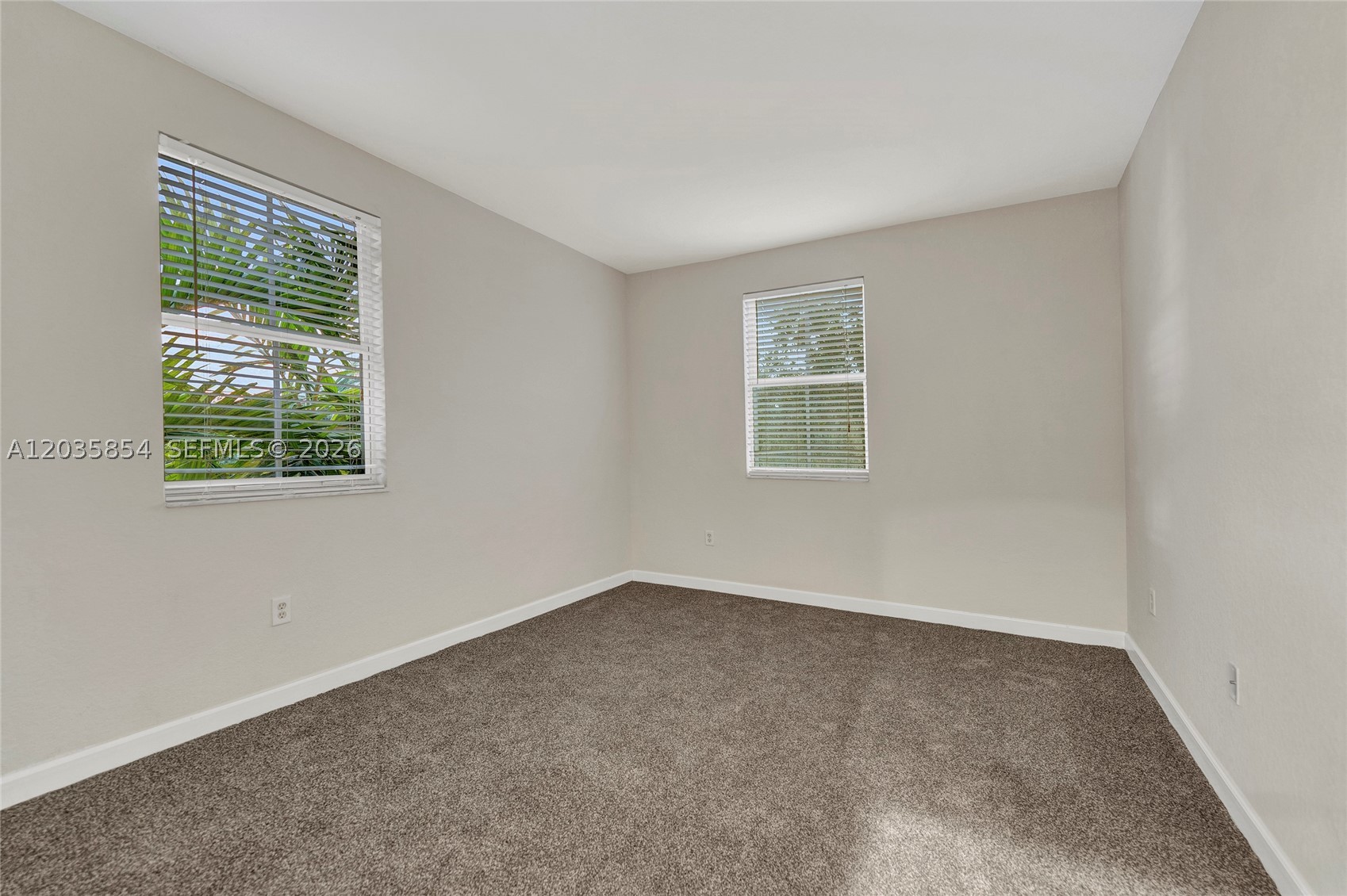 2462 Se 15th Ct Property Photo 13