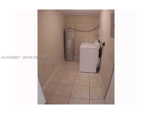 A12035867 Property Photo 16