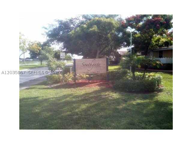A12035867 Property Photo 18