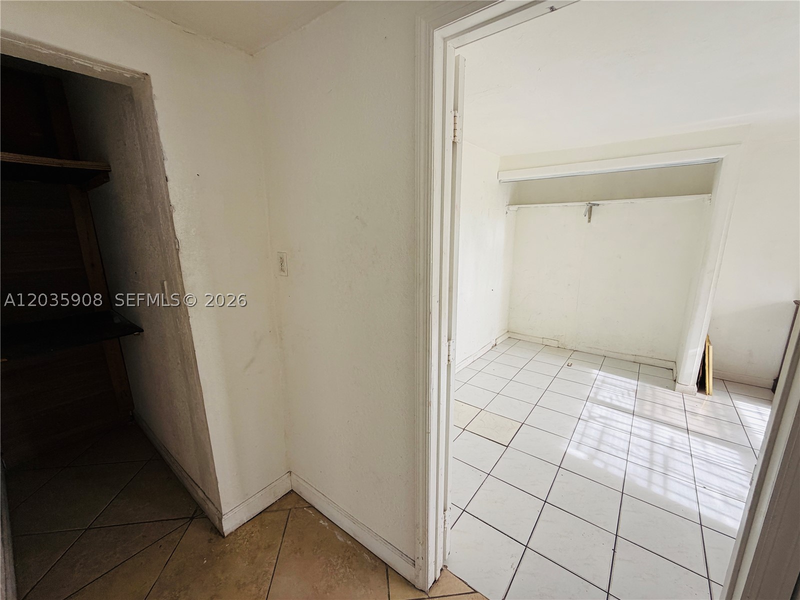 1550 E 10th Ave Property Photo 13