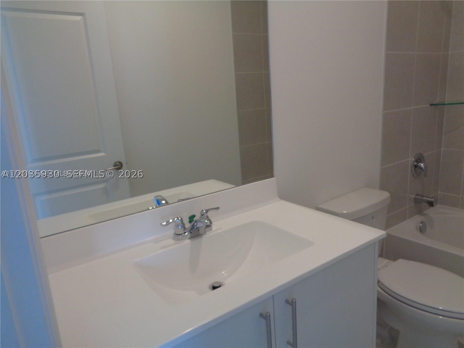 2514 Se 29th St 2514 Property Photo 4