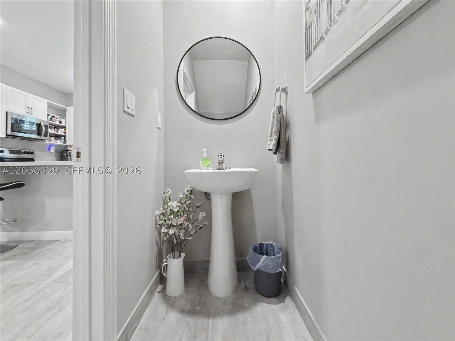1608 Sw 28th St Property Photo 10