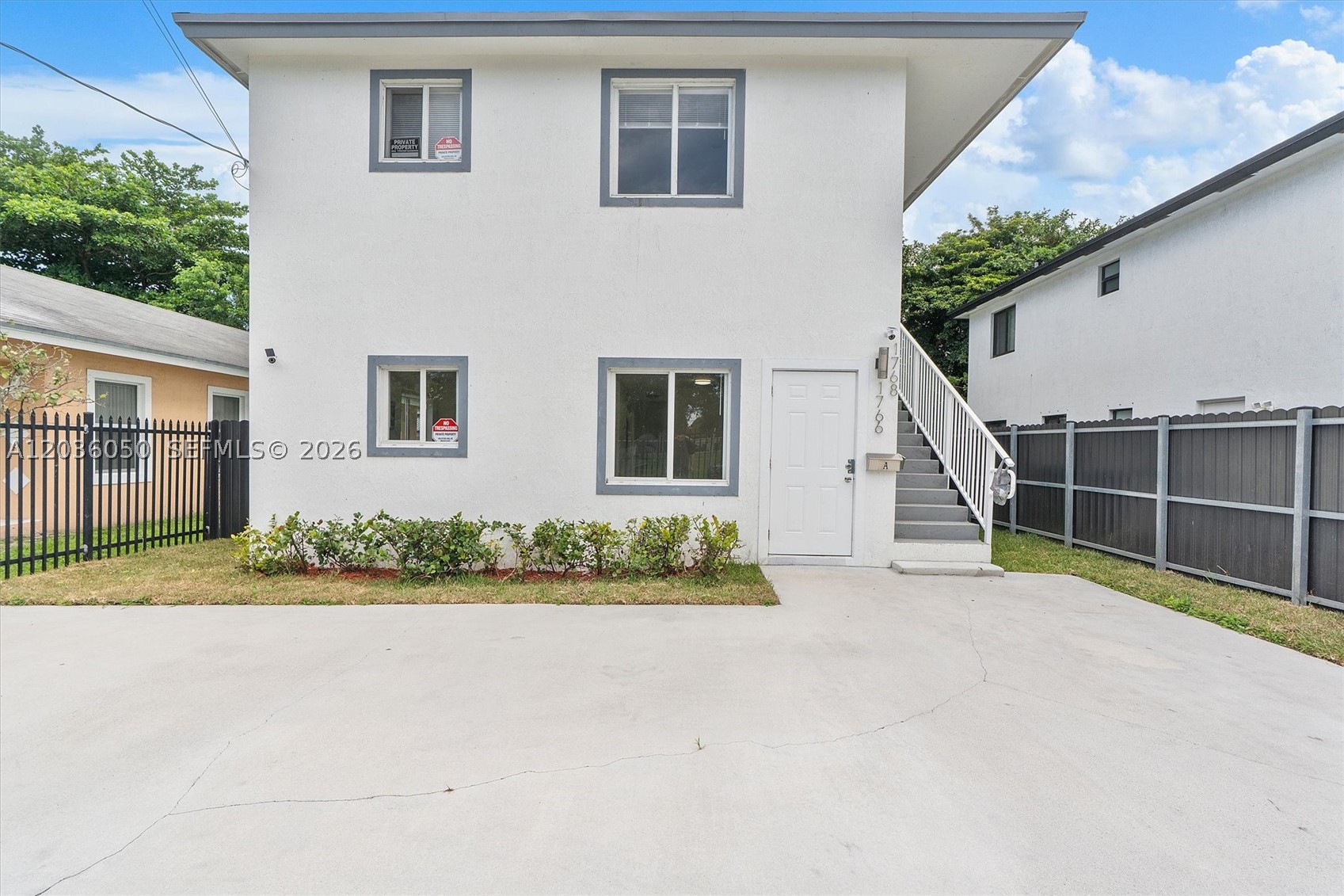 1766 Nw 68th Ter Property Photo 2