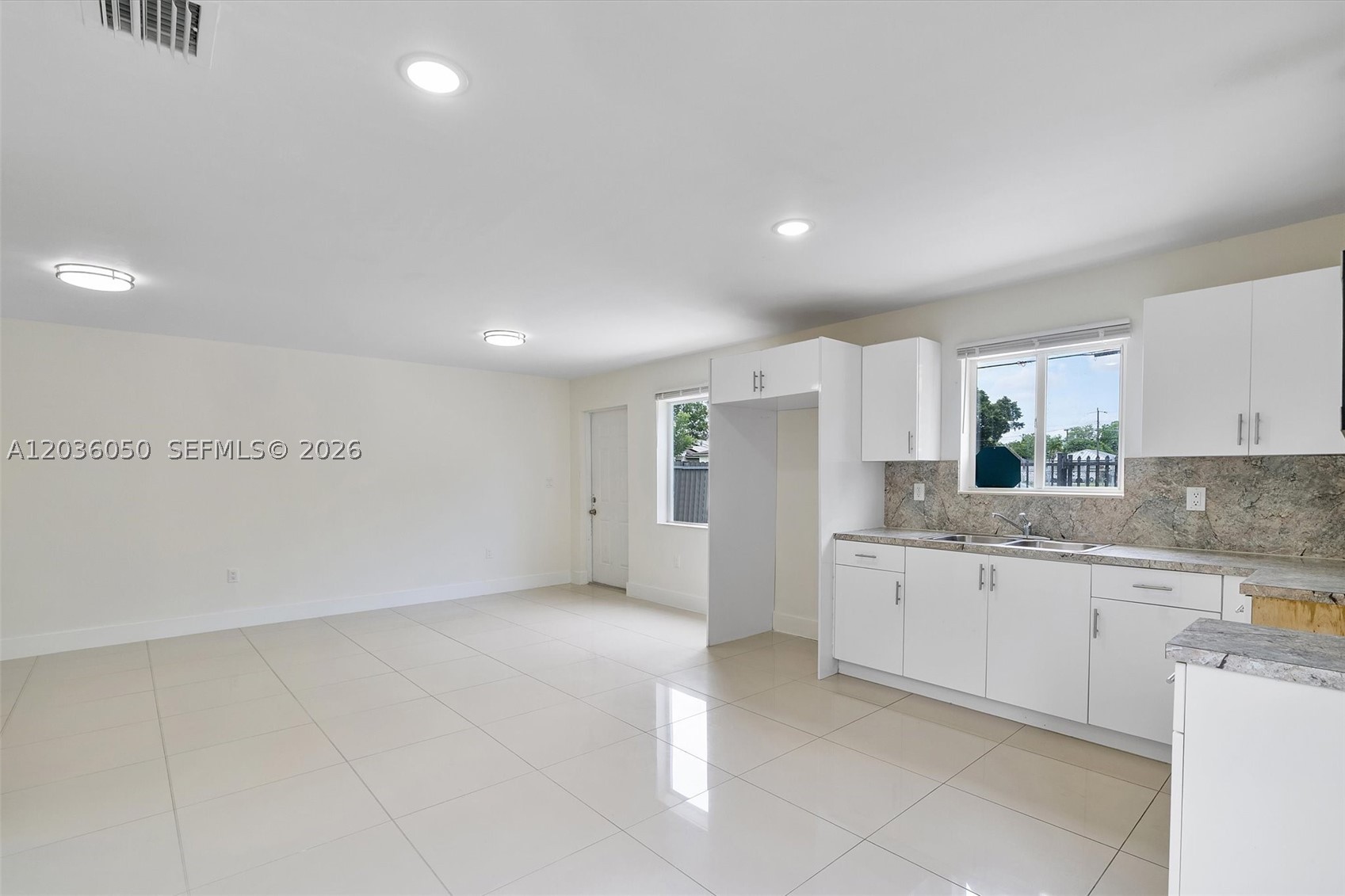 1766 Nw 68th Ter Property Photo 10