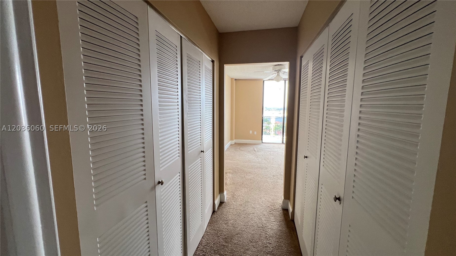 20505 E Country Club Dr 1639 Property Photo 12