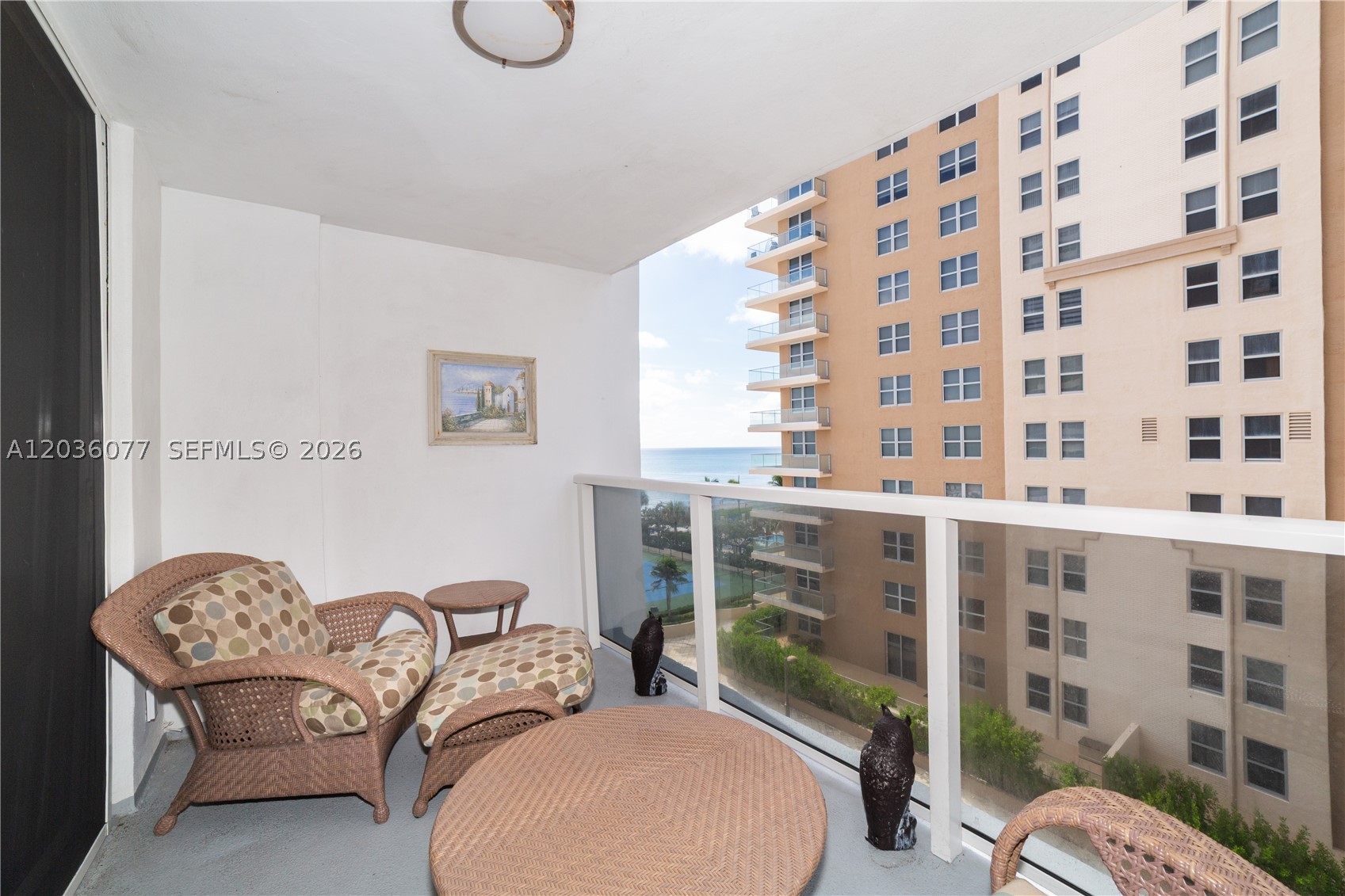 1904 S Ocean Dr 604 Property Photo 5