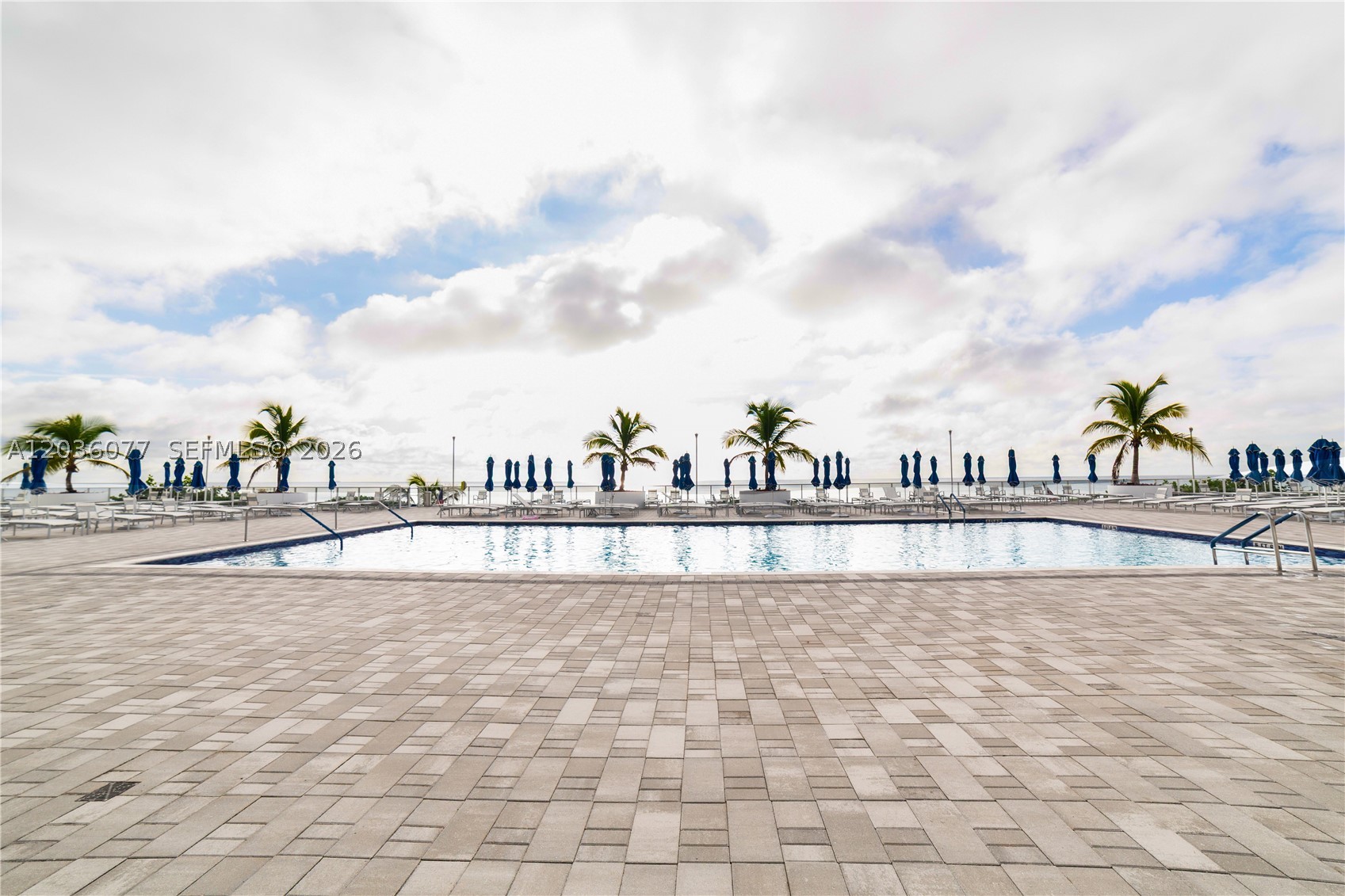 1904 S Ocean Dr 604 Property Photo 29