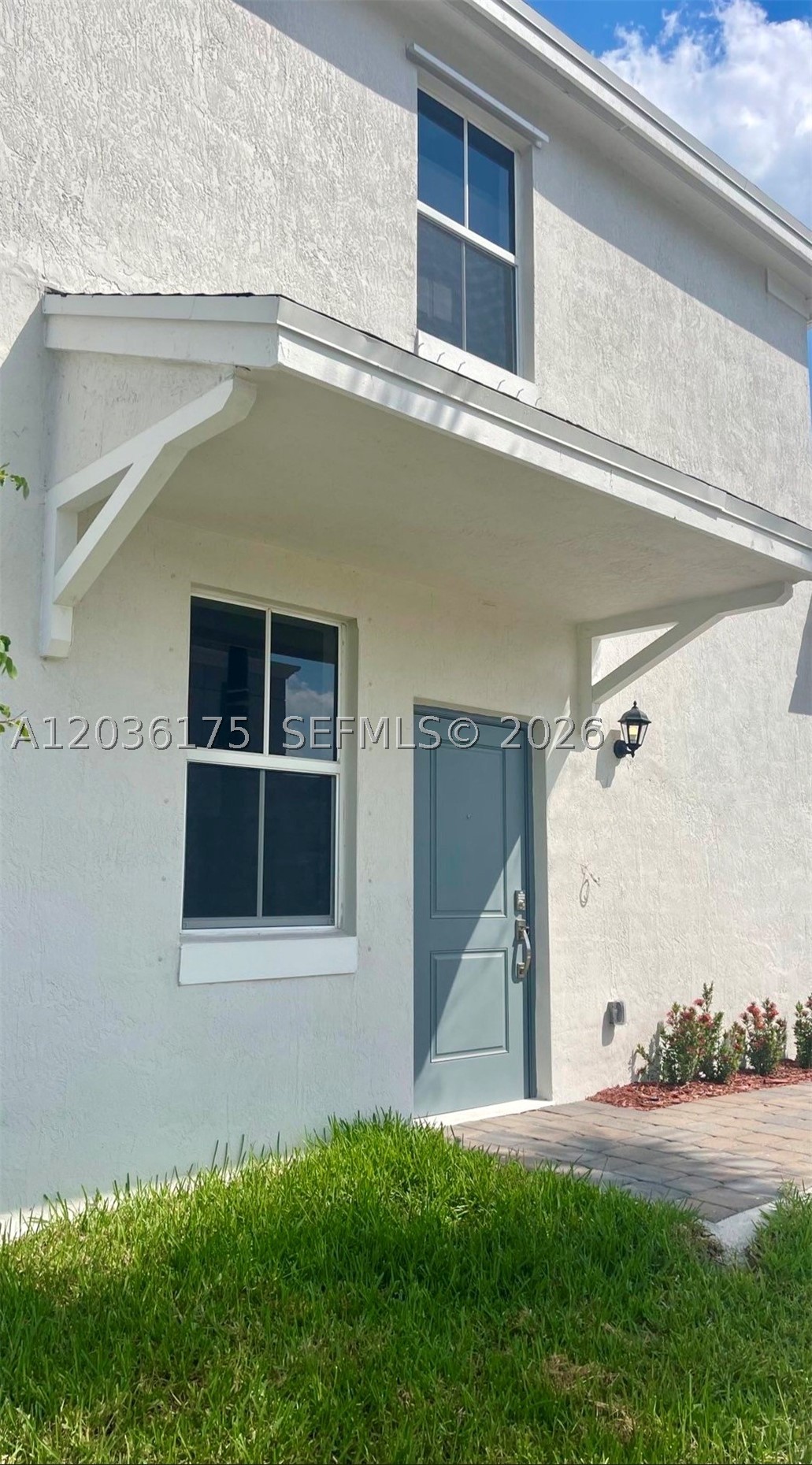 A12036175 Property Photo 3