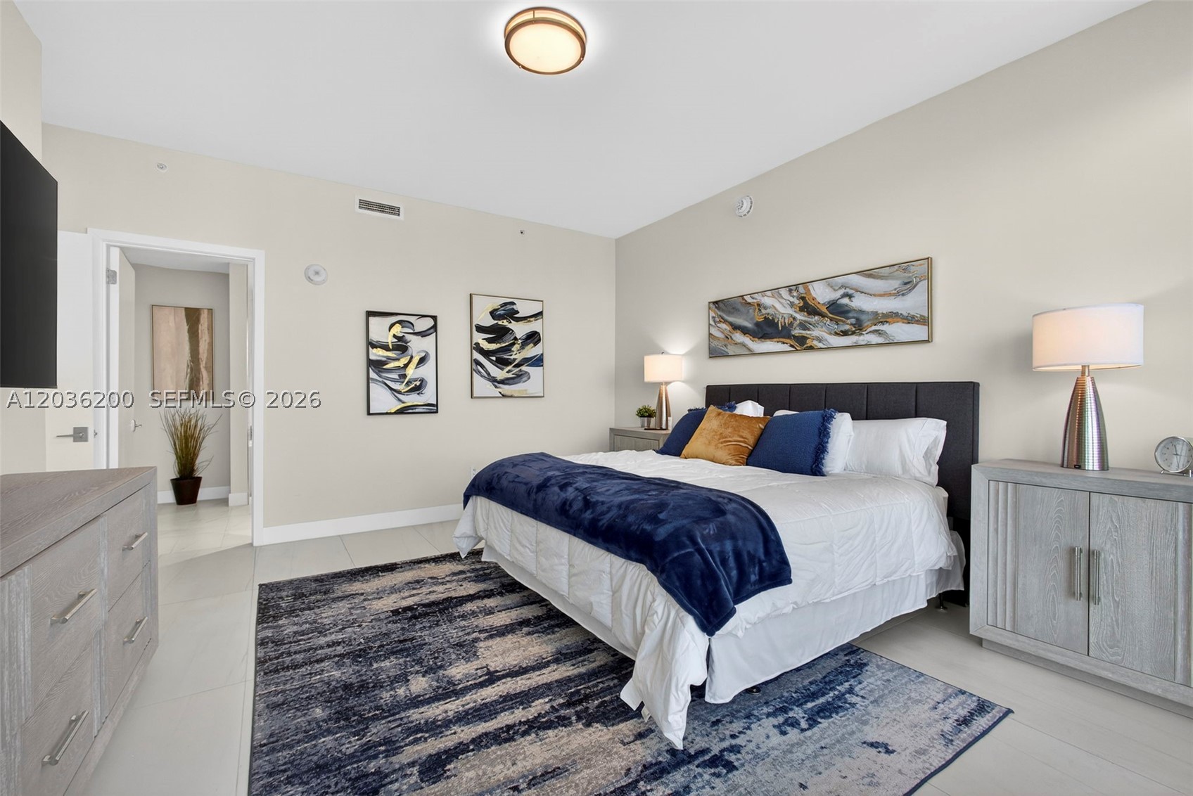 3100 N Ocean Dr H-1801 Property Photo 6