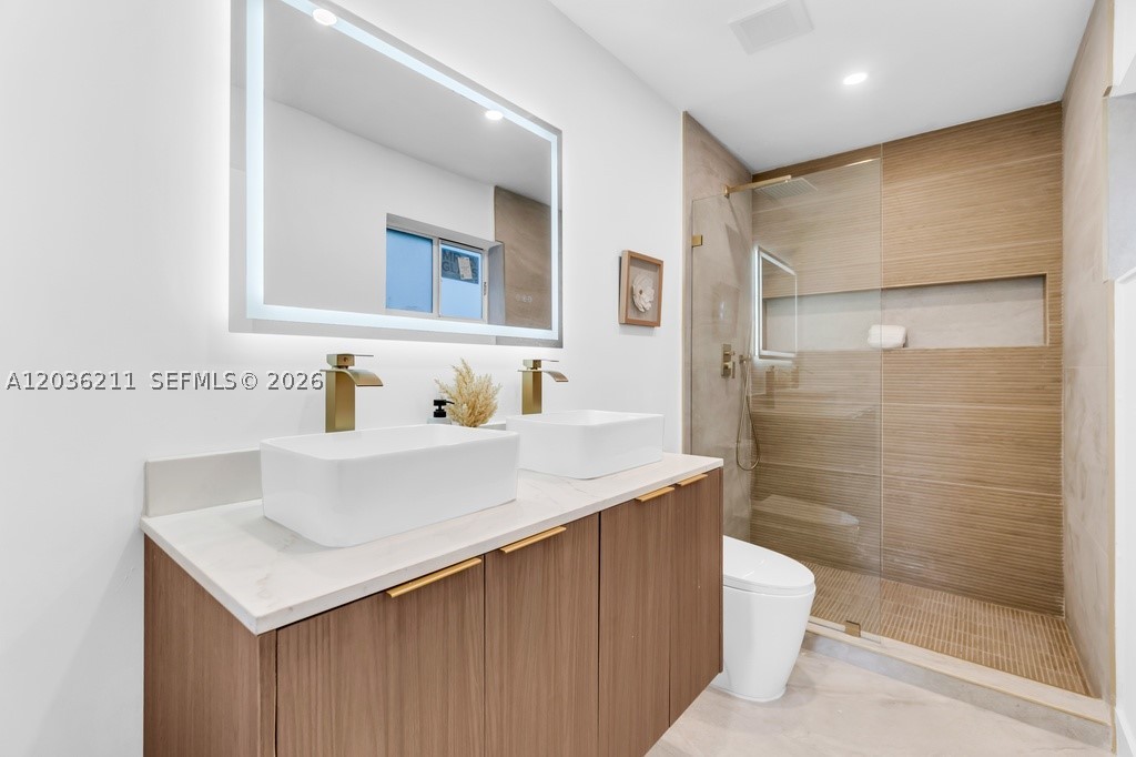 1234 Buchanan St Property Photo 22