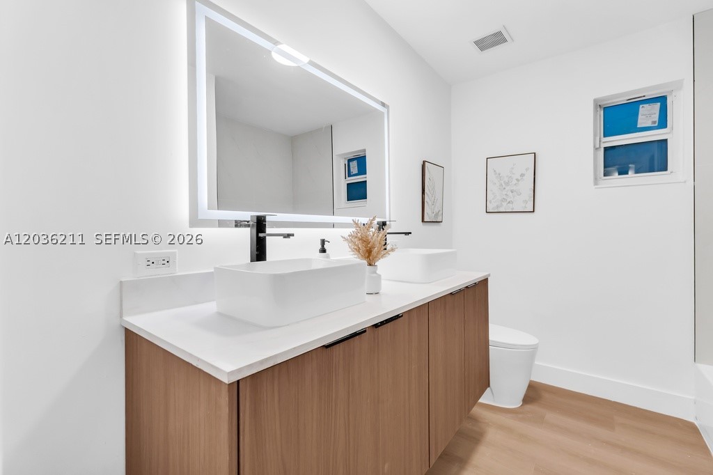 1234 Buchanan St Property Photo 26