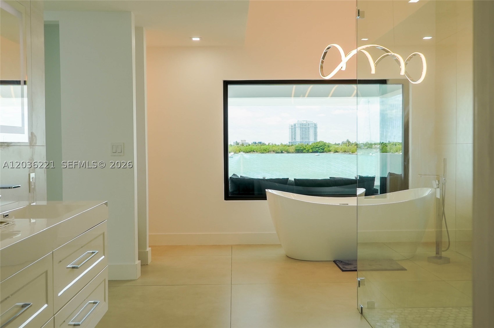 7720 Miami View Dr Property Photo 25