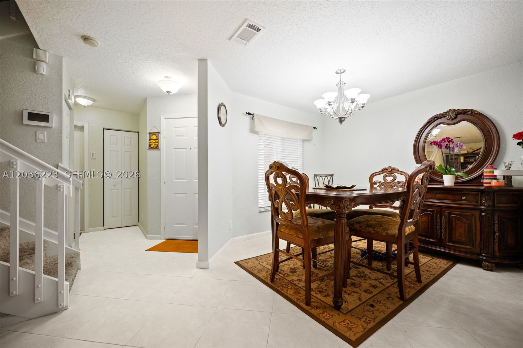 6086 Southard St Property Photo 6