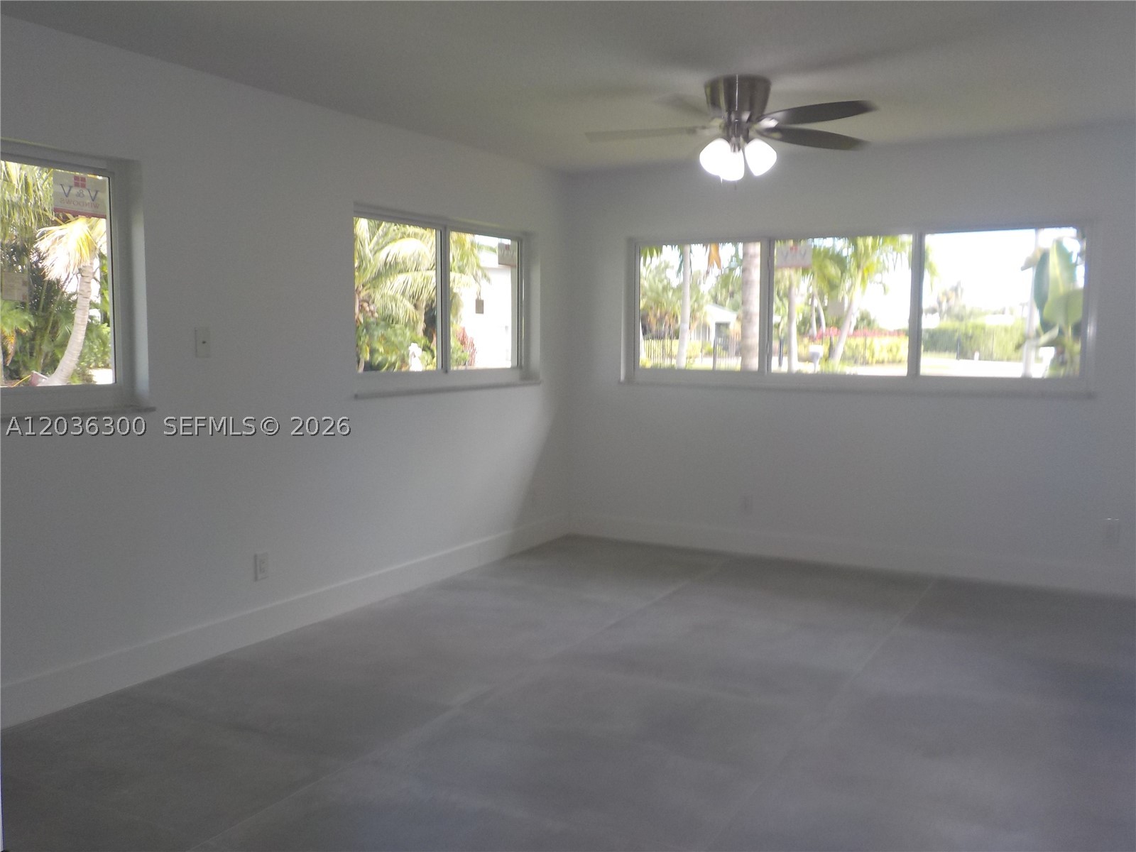 1565 N Thumb Point Dr Property Photo 28