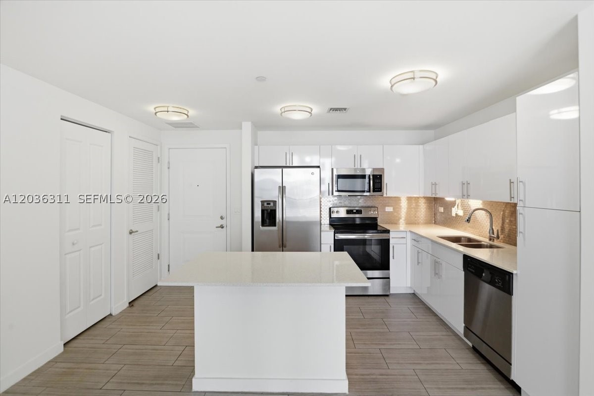 1776 Polk St 703 Property Photo 9