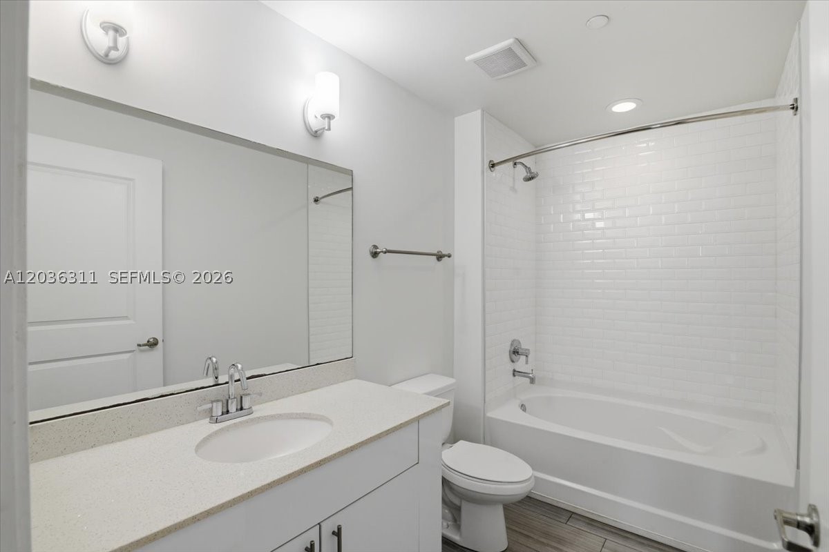 1776 Polk St 703 Property Photo 14