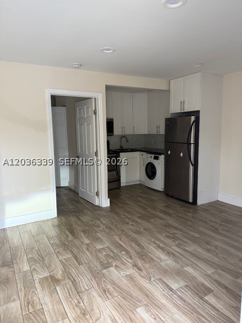 5843 Harding St Property Photo 6