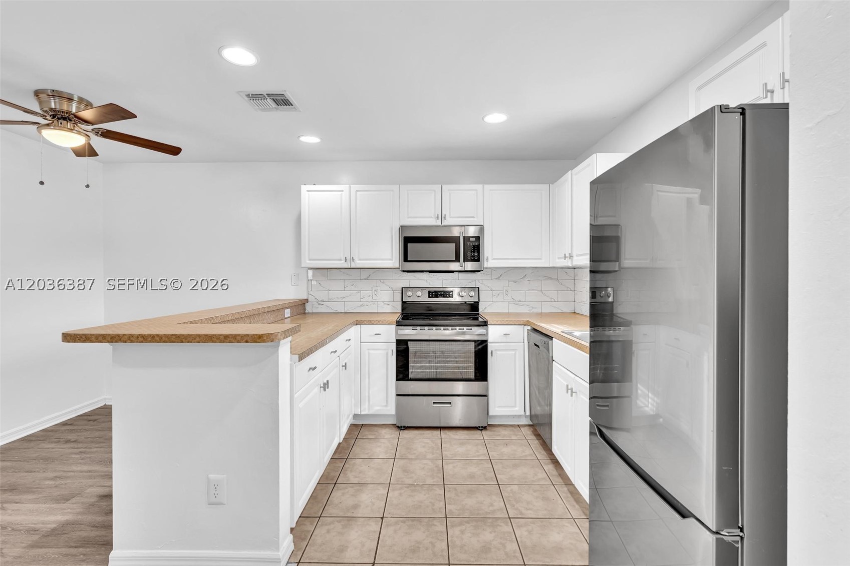 5327 30 St Sw Property Photo 18