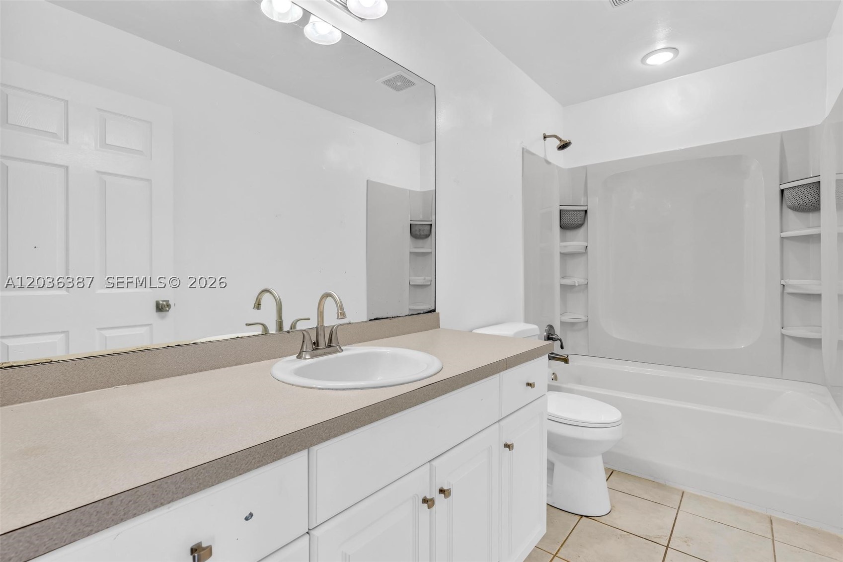 5327 30 St Sw Property Photo 31