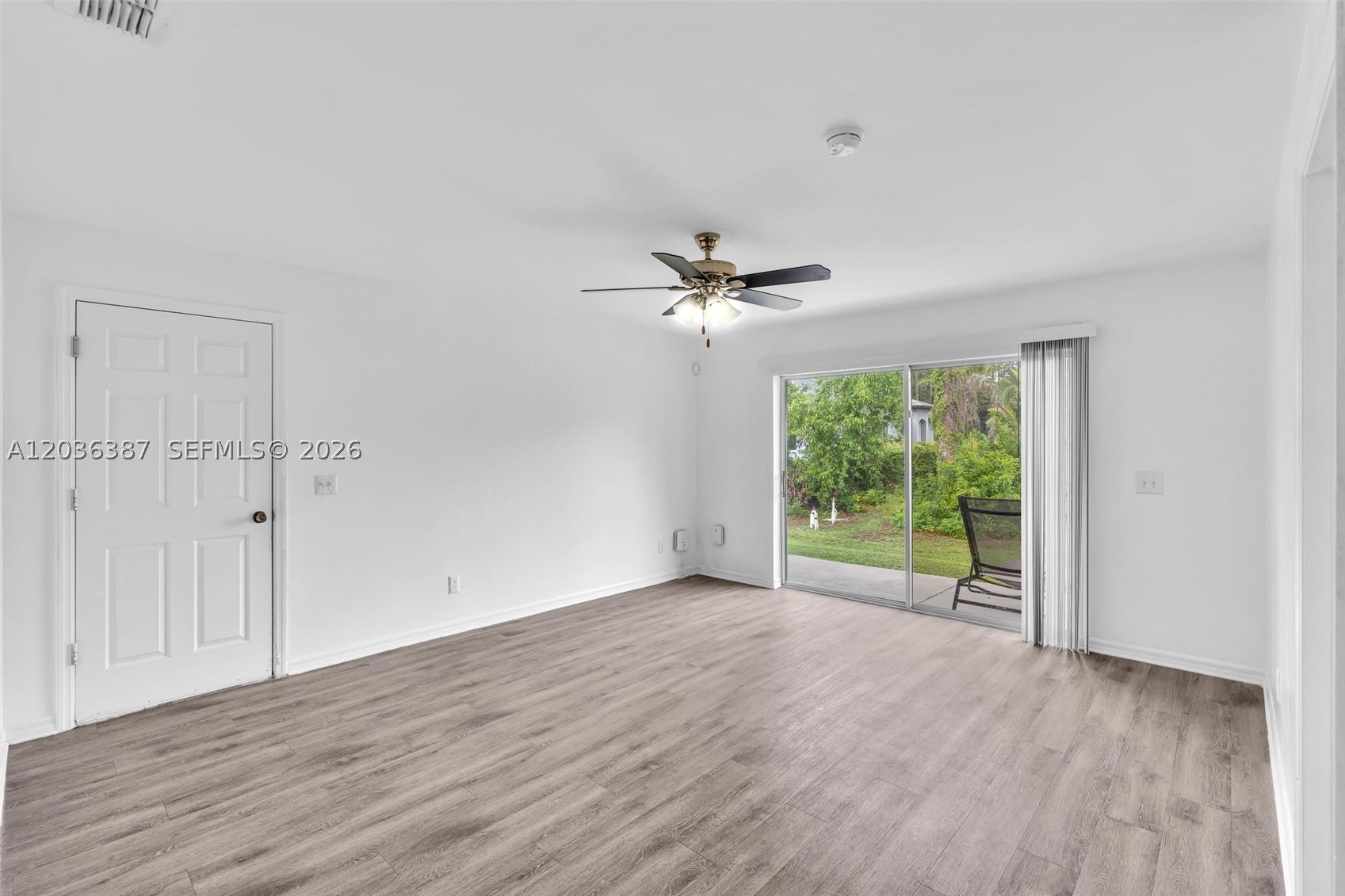 5327 30 St Sw Property Photo 32