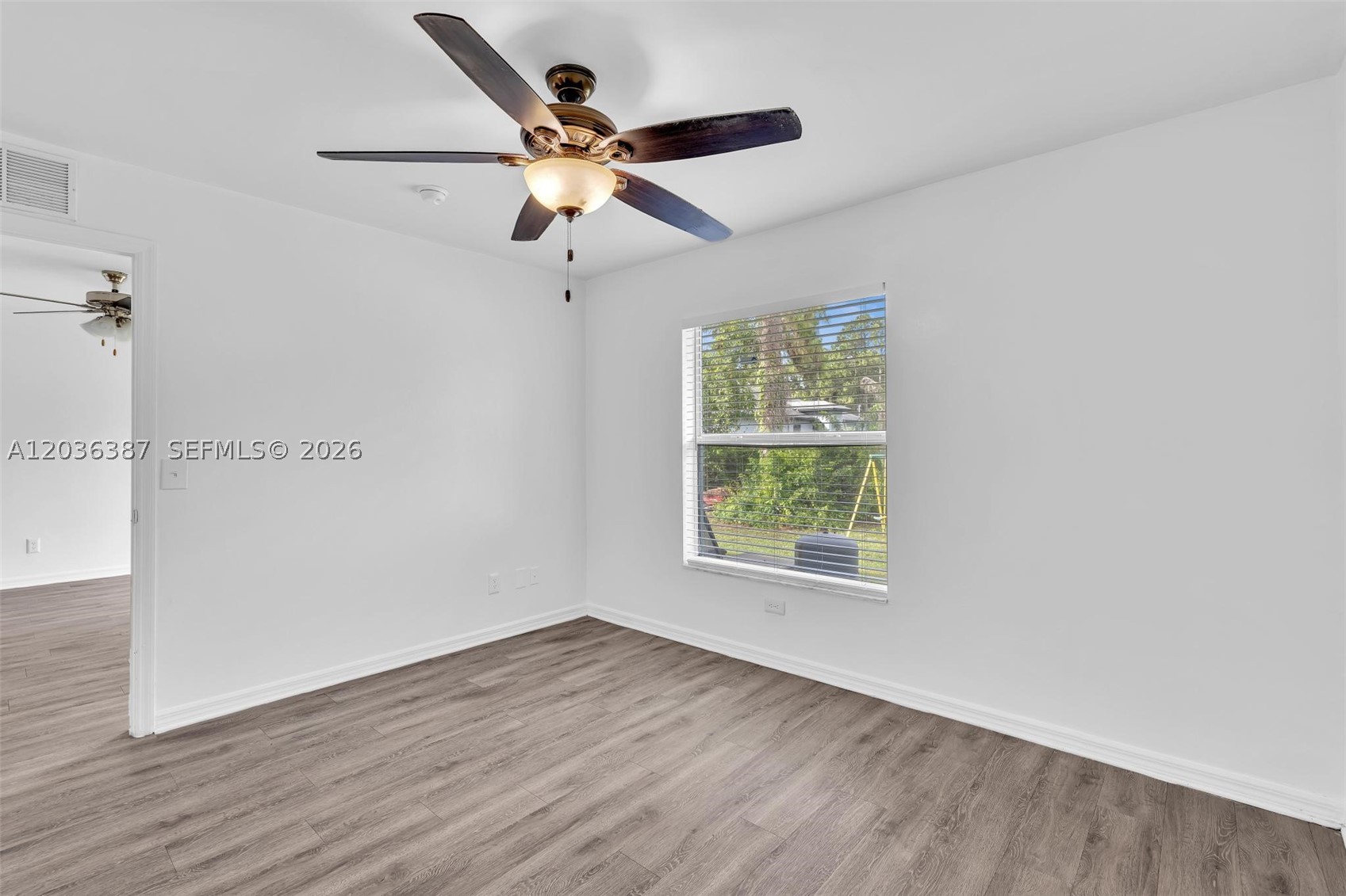 5327 30 St Sw Property Photo 38