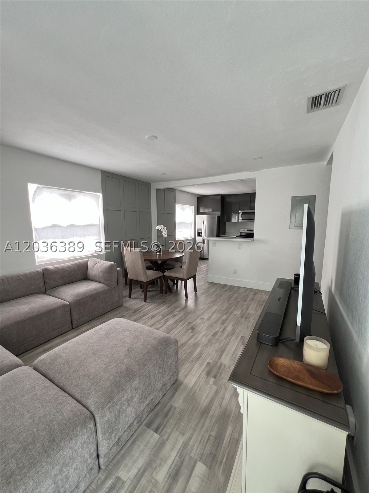2847 Polk St 1 Property Photo 3