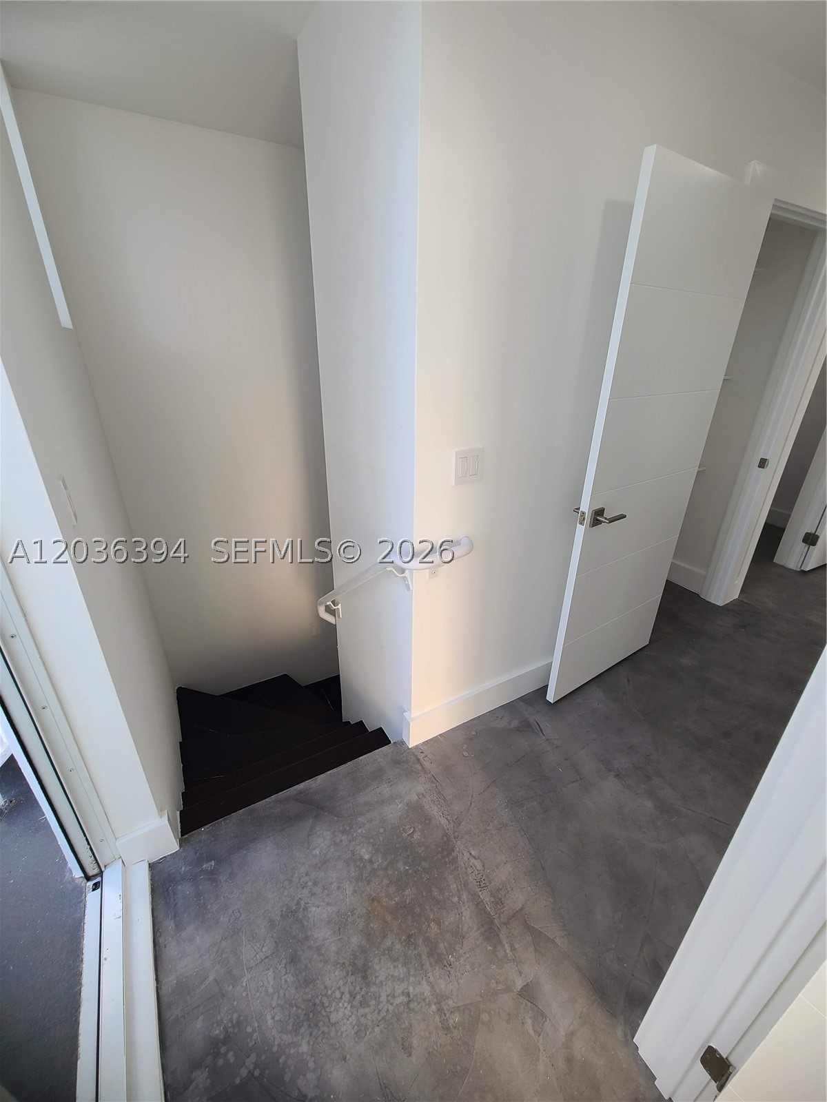 825 Michigan Ave 7 Property Photo 21