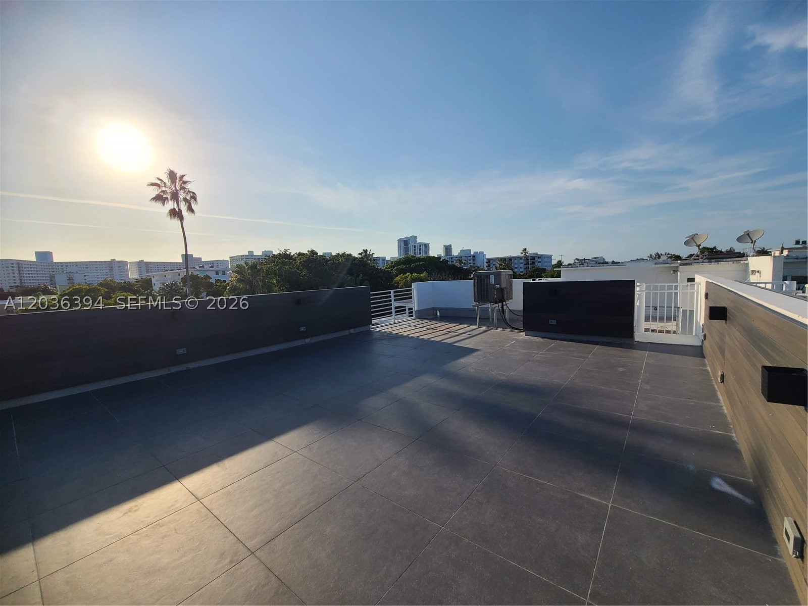 825 Michigan Ave 7 Property Photo 34