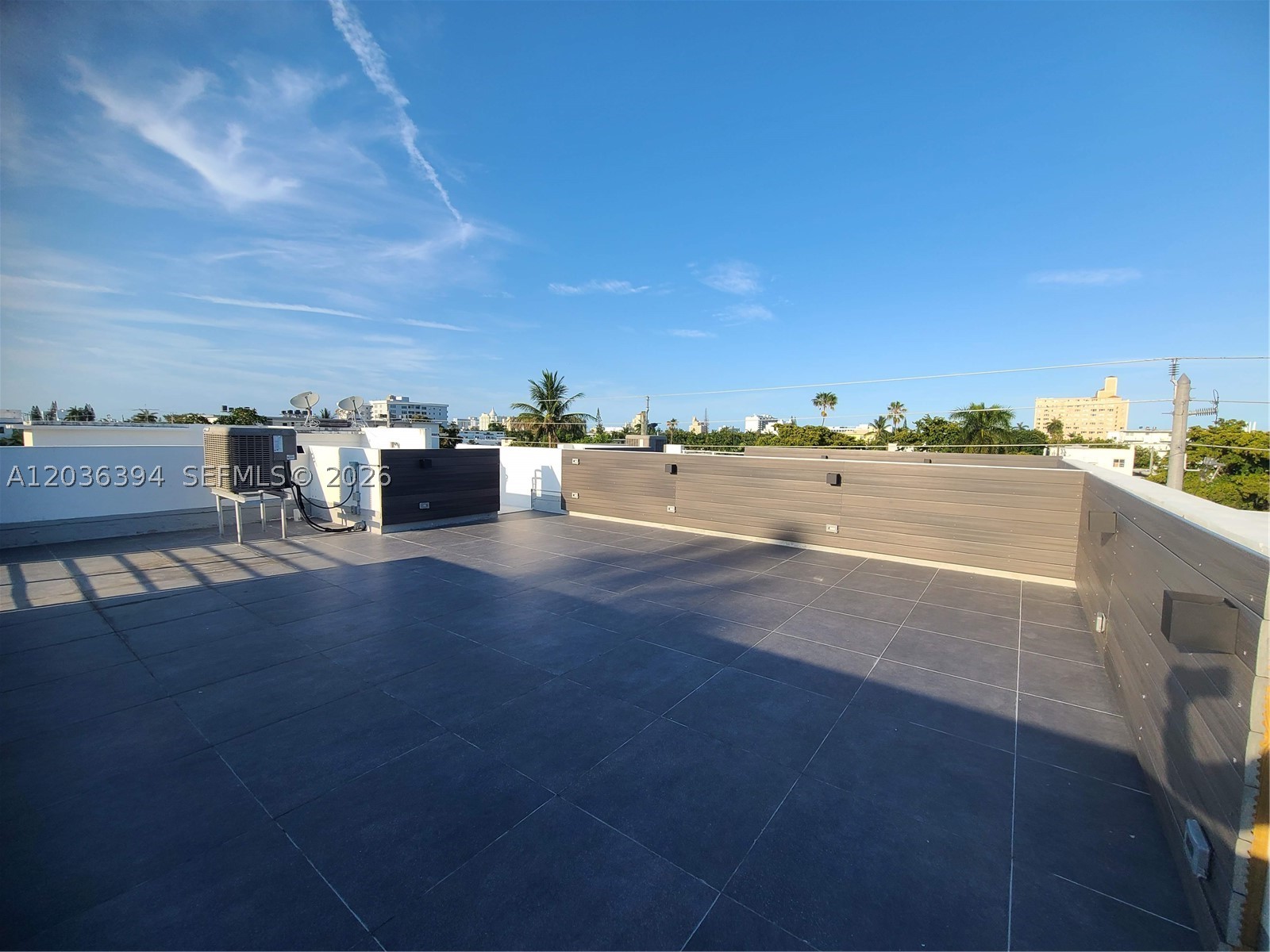 825 Michigan Ave 7 Property Photo 35