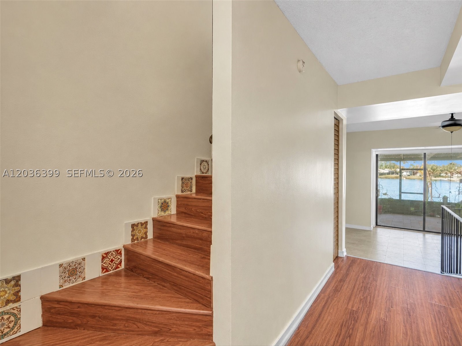 8902 Palm Tree Ln 8902 Property Photo 19