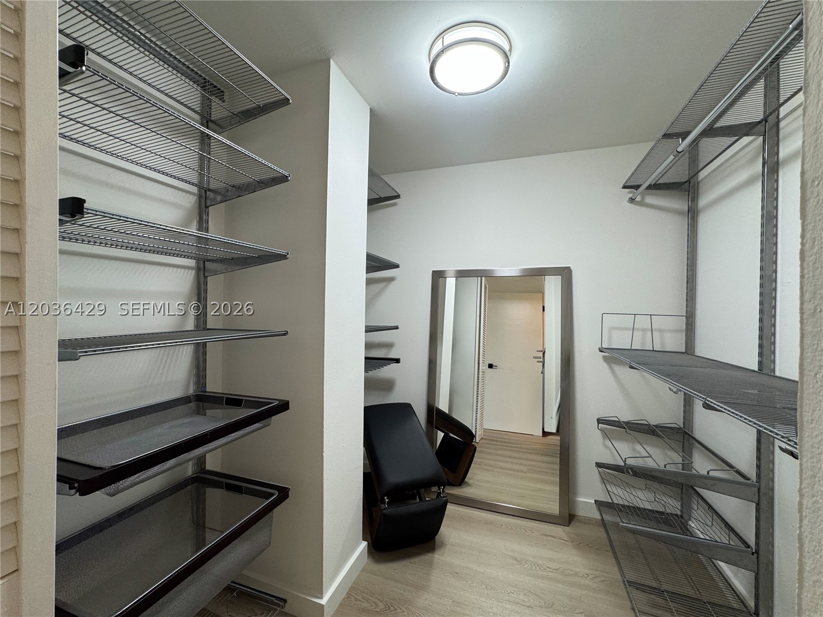 101 Crandon Blvd 170 Property Photo 17