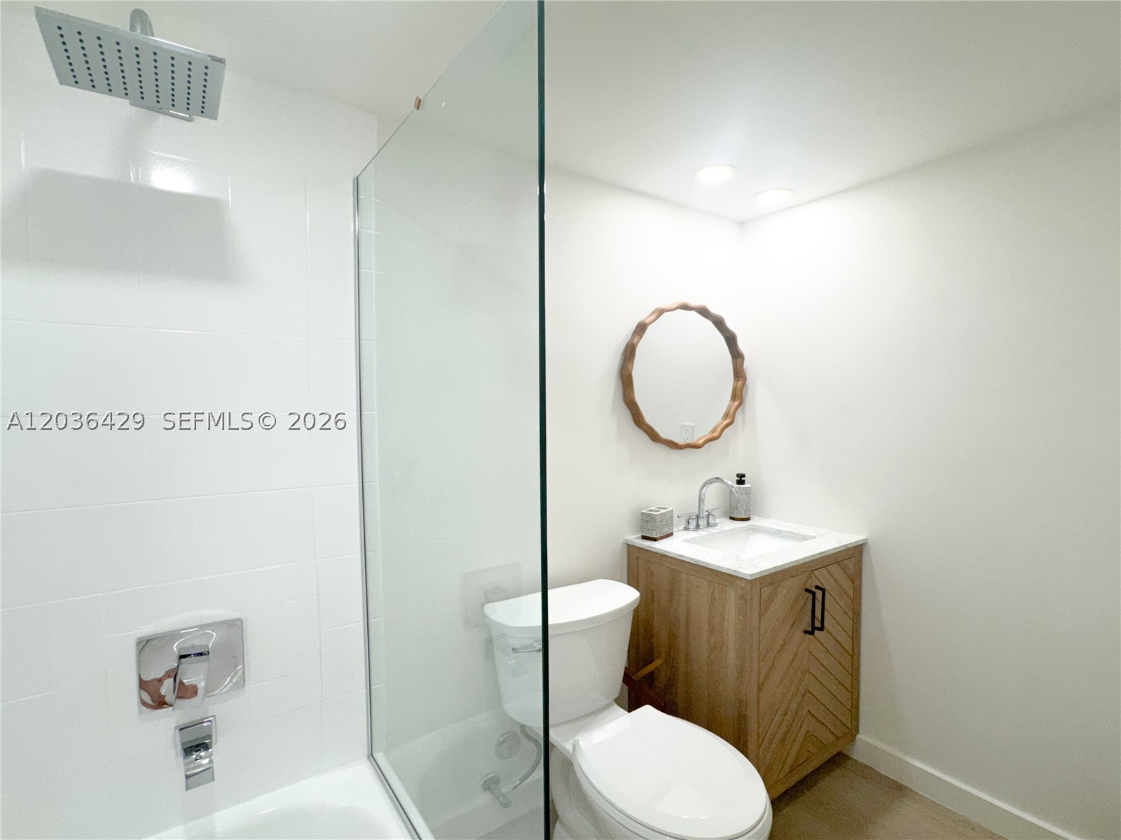 101 Crandon Blvd 170 Property Photo 21