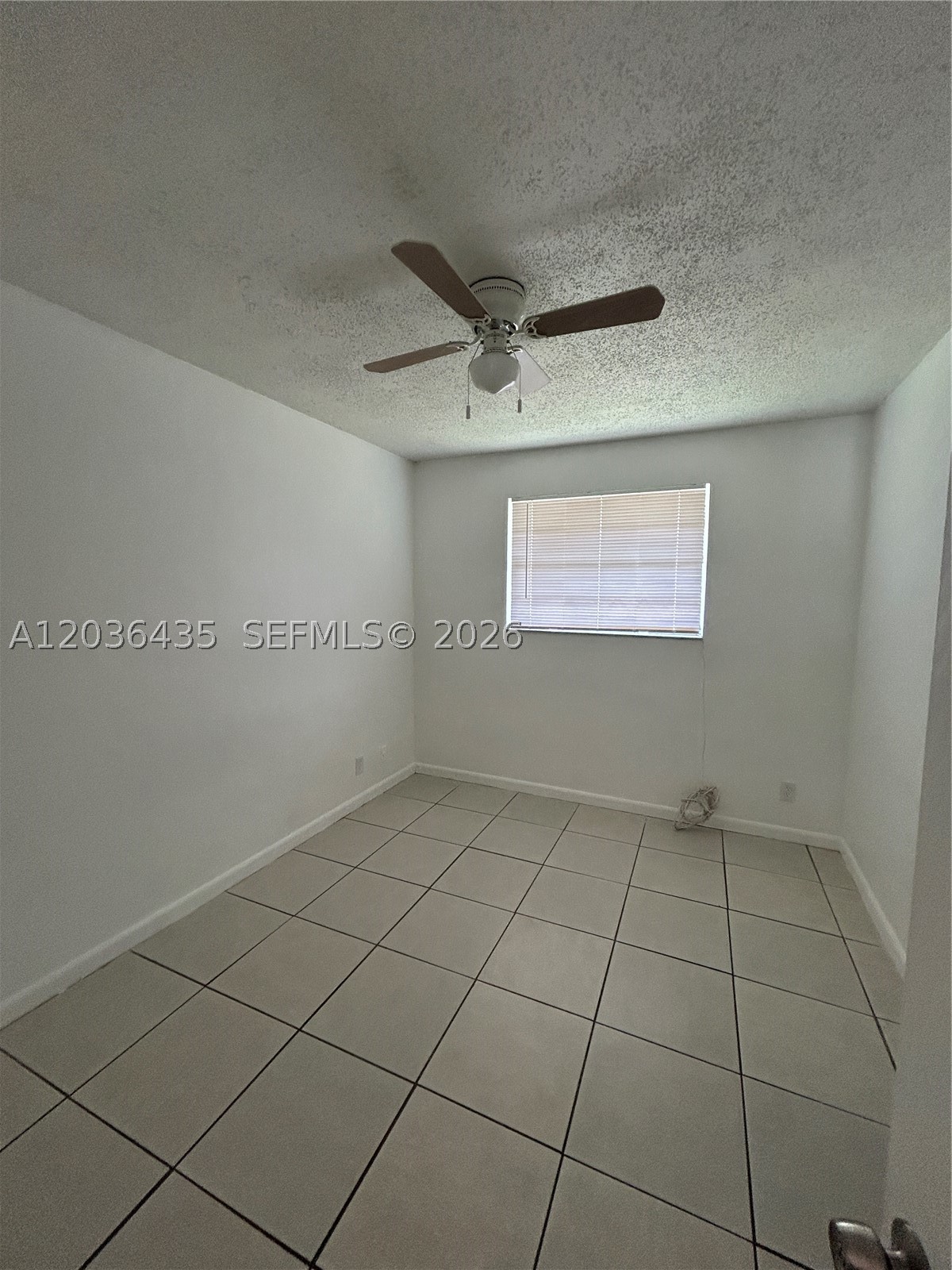 1045 N Andrews Ave 3 Property Photo 5