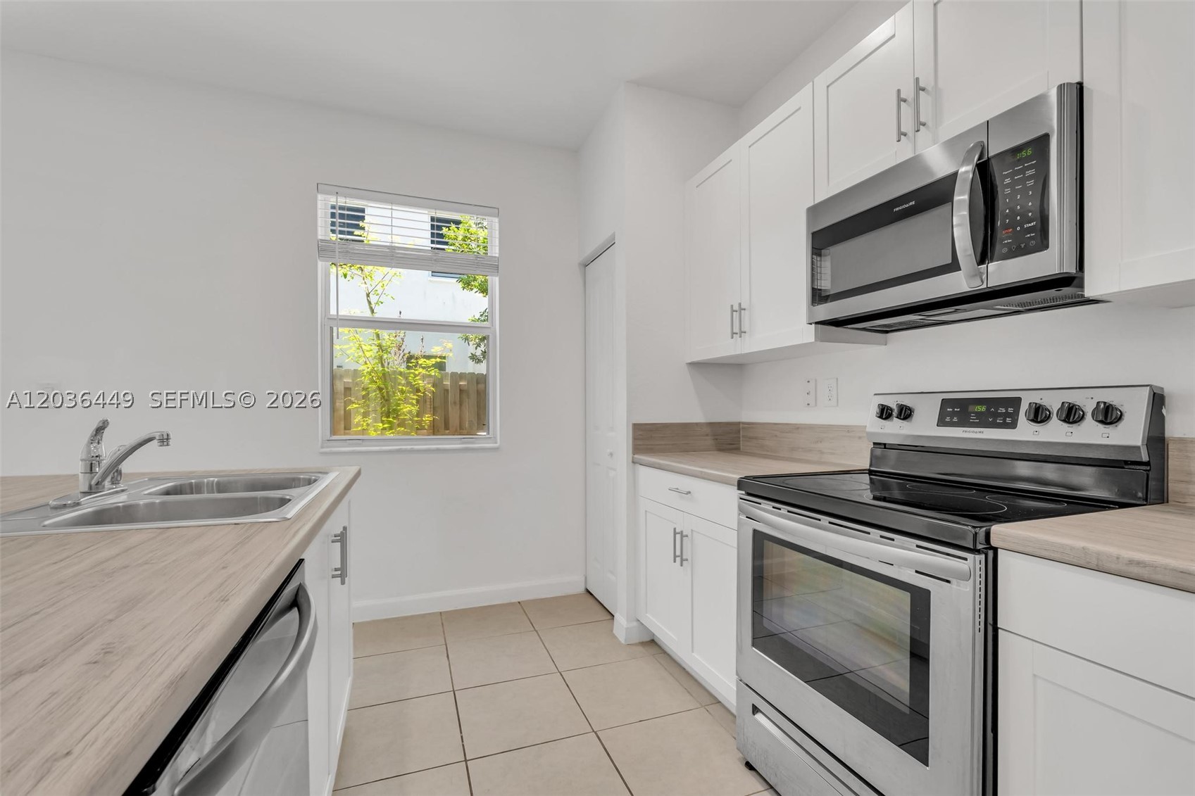 2683 Se 12th St Property Photo 16