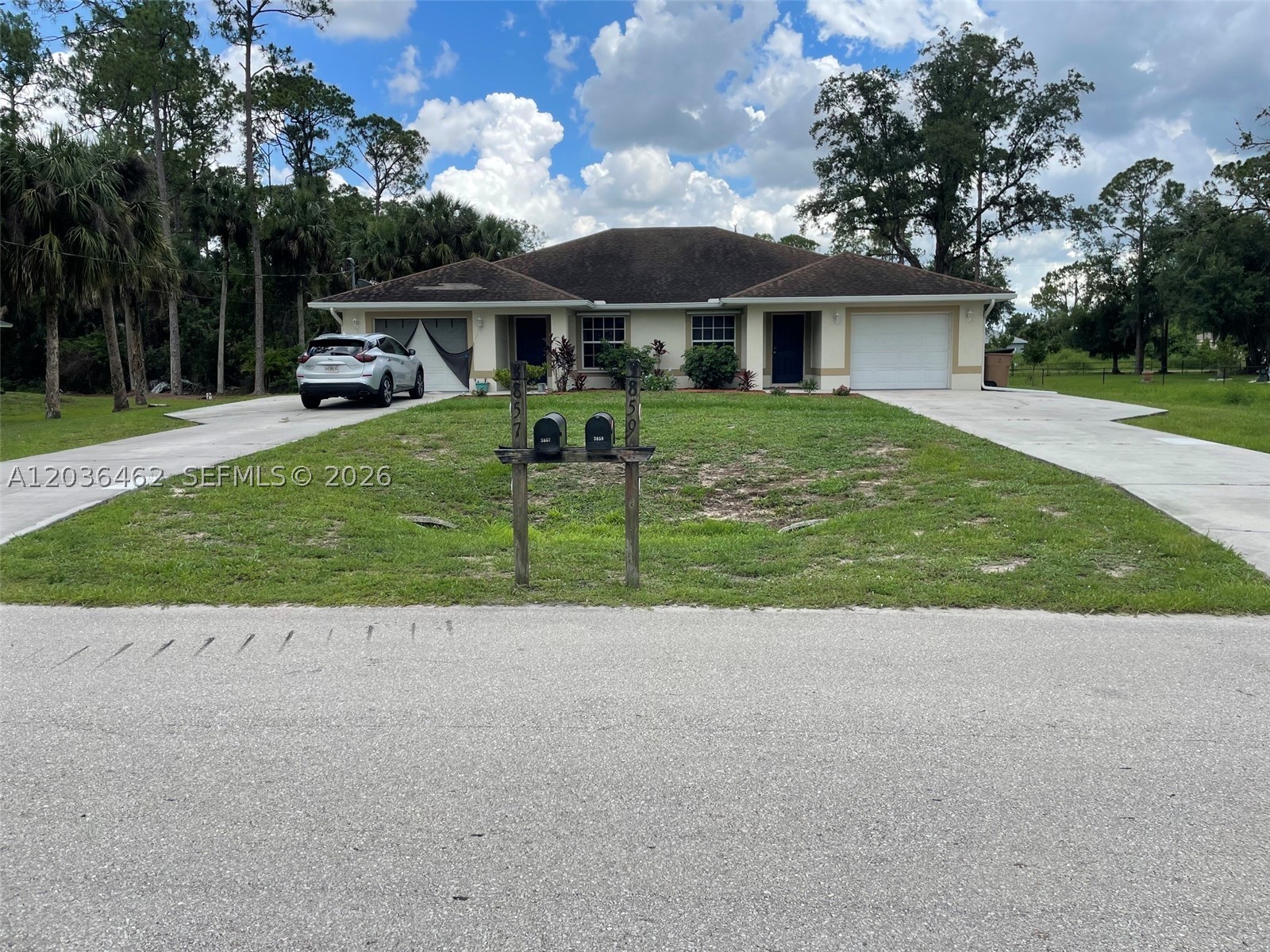 3857/3859 KITTYHAWK DRIVE