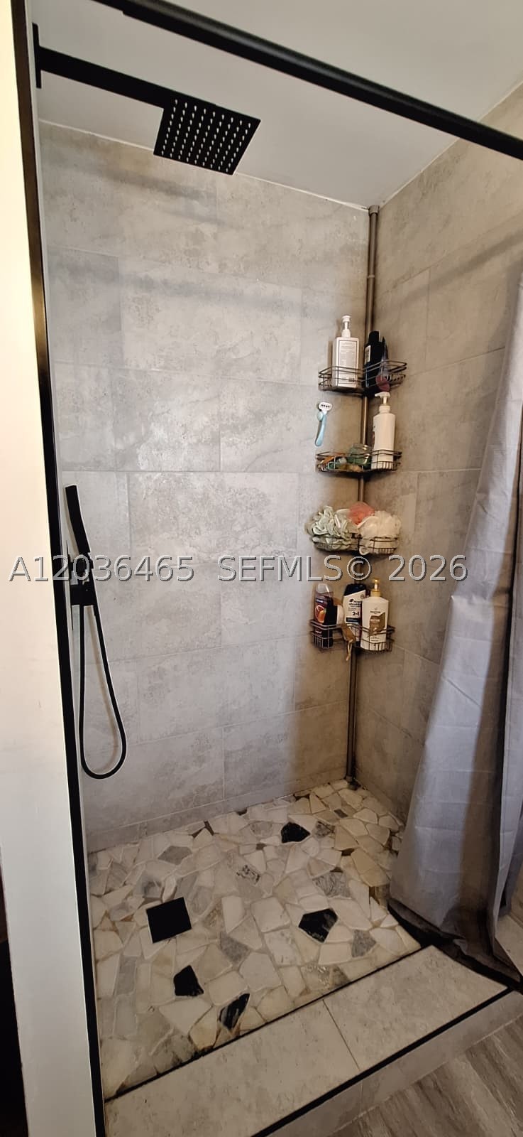 4701 Sw 73 Property Photo 2