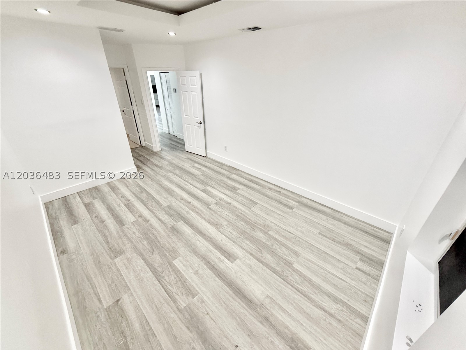 1272 Ne 145th St Property Photo 10
