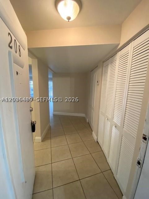 4205 N University Dr 208 Property Photo 3