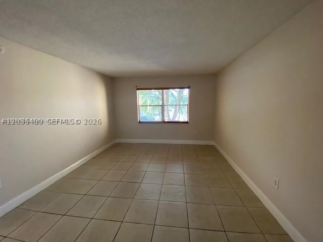4205 N University Dr 208 Property Photo 9
