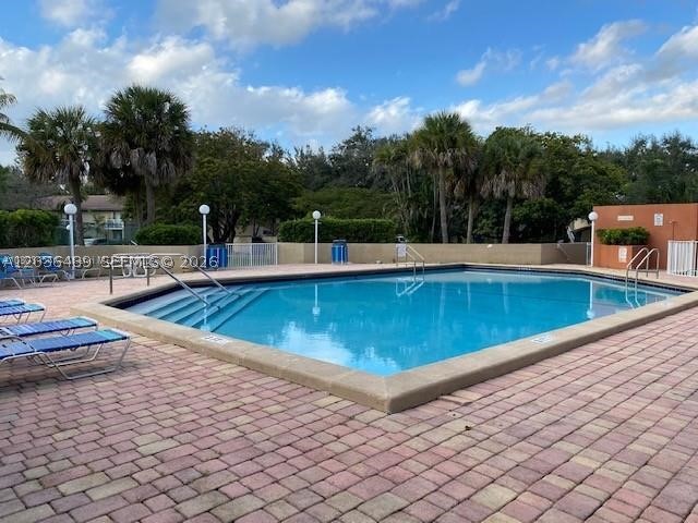 4205 N University Dr 208 Property Photo 15
