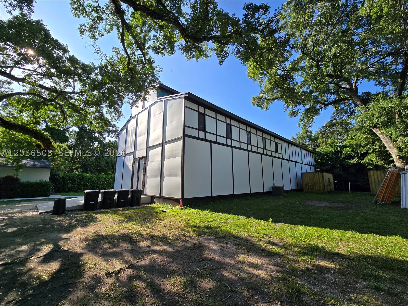 A12036508 Property Photo 12