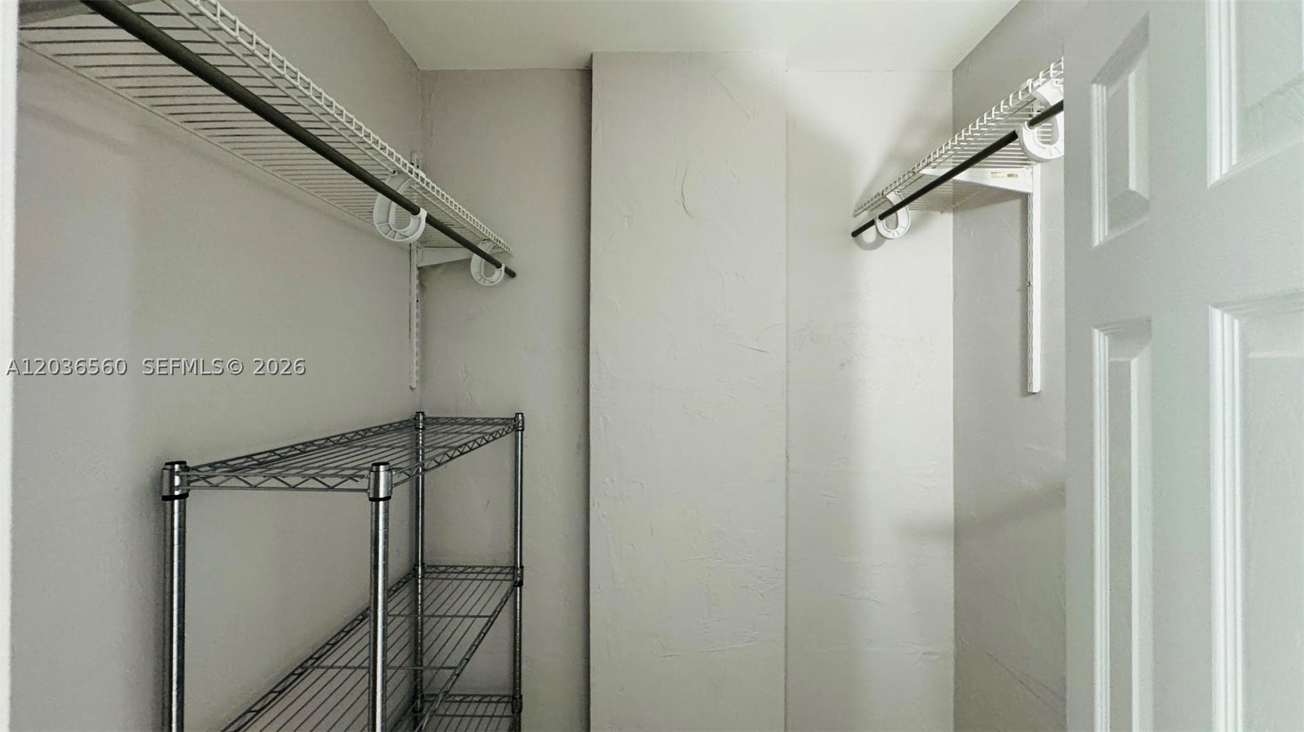 19390 Collins Ave 624 Property Photo 32