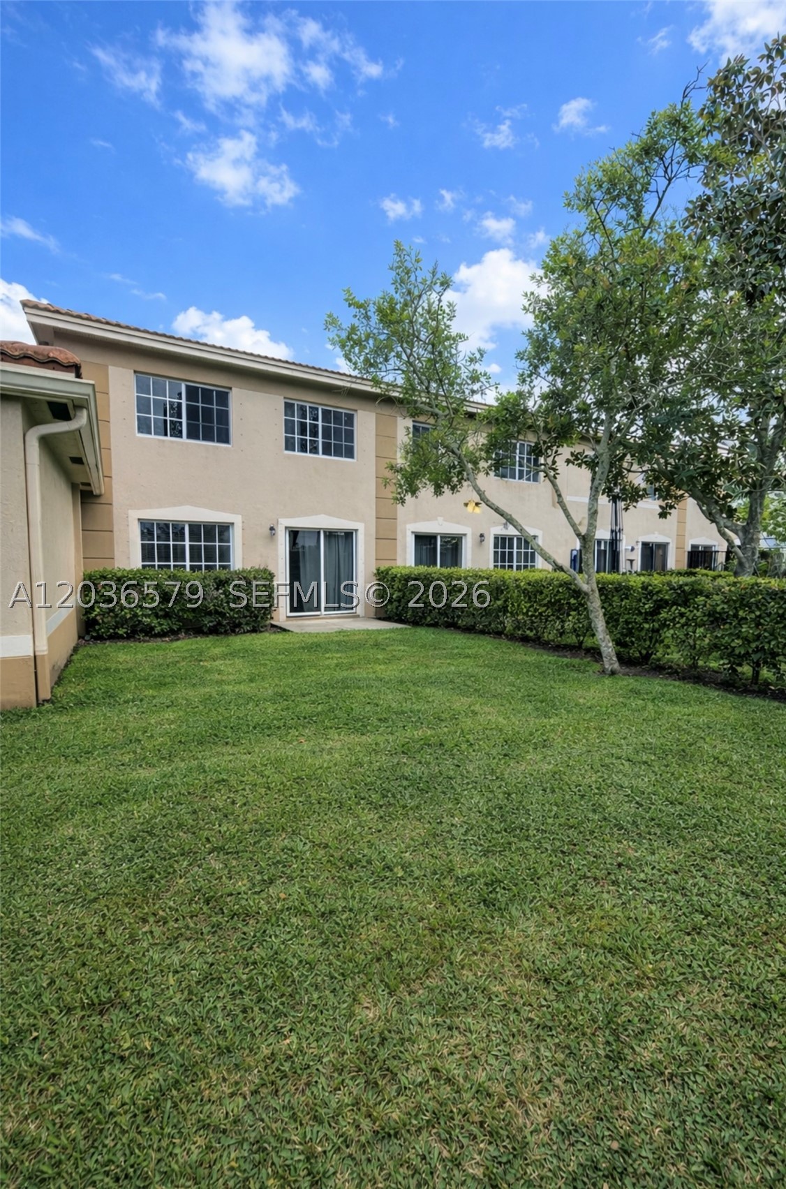 6613 Old Farm Trl Property Photo 5